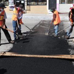A petición de la ciudadanía, instala Obras Públicas reductores de velocidad en la colonia Chamizal de San José del Cabo