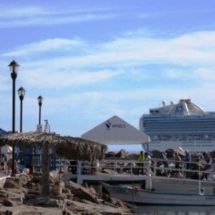 SE DIO LA BIENVENIDA AL CRUCERO RUBY PRINCESS EN LA PAZ