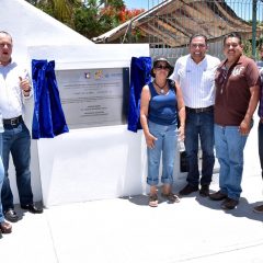 CIUDADANOS DE LOS CABOS  RECONOCEN A LAS AUTORIDADES POR LA ENTREGA DE PAVIMENTACIONES