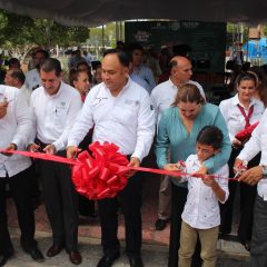 INAUGURAN FERIA DE REGRESO A CLASES