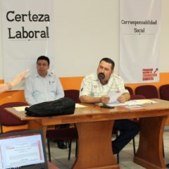 CAPACITAN A INTEGRANTES DE LA SECCIÓN 3 DEL SNTE PARA PRESIDIR ASAMBLEAS SINDICALES