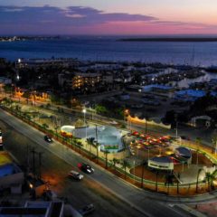 INAUGURA CARLOS MENDOZA DAVIS PARQUE BMX  EN LA PAZ