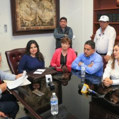 ALCALDESA ARMIDA CASTRO DISPUESTA A SEGUIR EL DIÁLOGO CON SINDICATO DE BURÓCRATAS