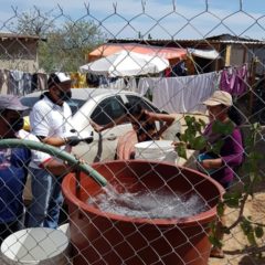 REGIDORA TABITA RODRÍGUEZ, APOYA CON PIPAS PARA LA DISTRIBUCIÓN DE AGUA POTABLE