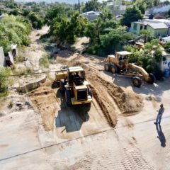 Servicios Públicos garantiza la movilidad vehicular con la rehabilitación de calles en Los Cabos