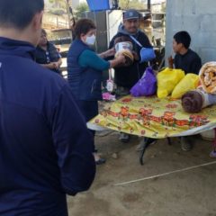 Entrega Gobierno de Los Cabos ayuda humanitaria a familia de Santa Anita afectada por  incendio