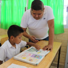 HA CONTRATADO SEPBCS A 2 MIL 413 MAESTROS DE PRIMARIA DURANTE LA GESTIÓN DEL GOBERNADOR CARLOS MENDOZA