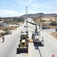 Servicios Públicos continúa iluminando las calles de Los Cabos