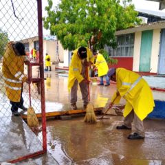 Personal del XIII Ayuntamiento de Los Cabos se prepara para las inminentes lluvias