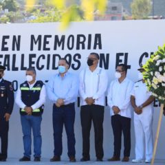 Realizan guardia de honor en memoria de fallecidos por “Liza”