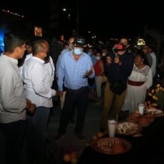 En recorrido por La Marina de CSL, el alcalde Oscar Leggs Castro reconoce el apoyo de empresarios por el rescate de nuestras tradiciones