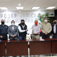 FIRMAN PODER EJECUTIVO Y JUDICIAL CONVENIO EN MATERIA DE JUSTICIA LABORAL BUROCRÁTICA