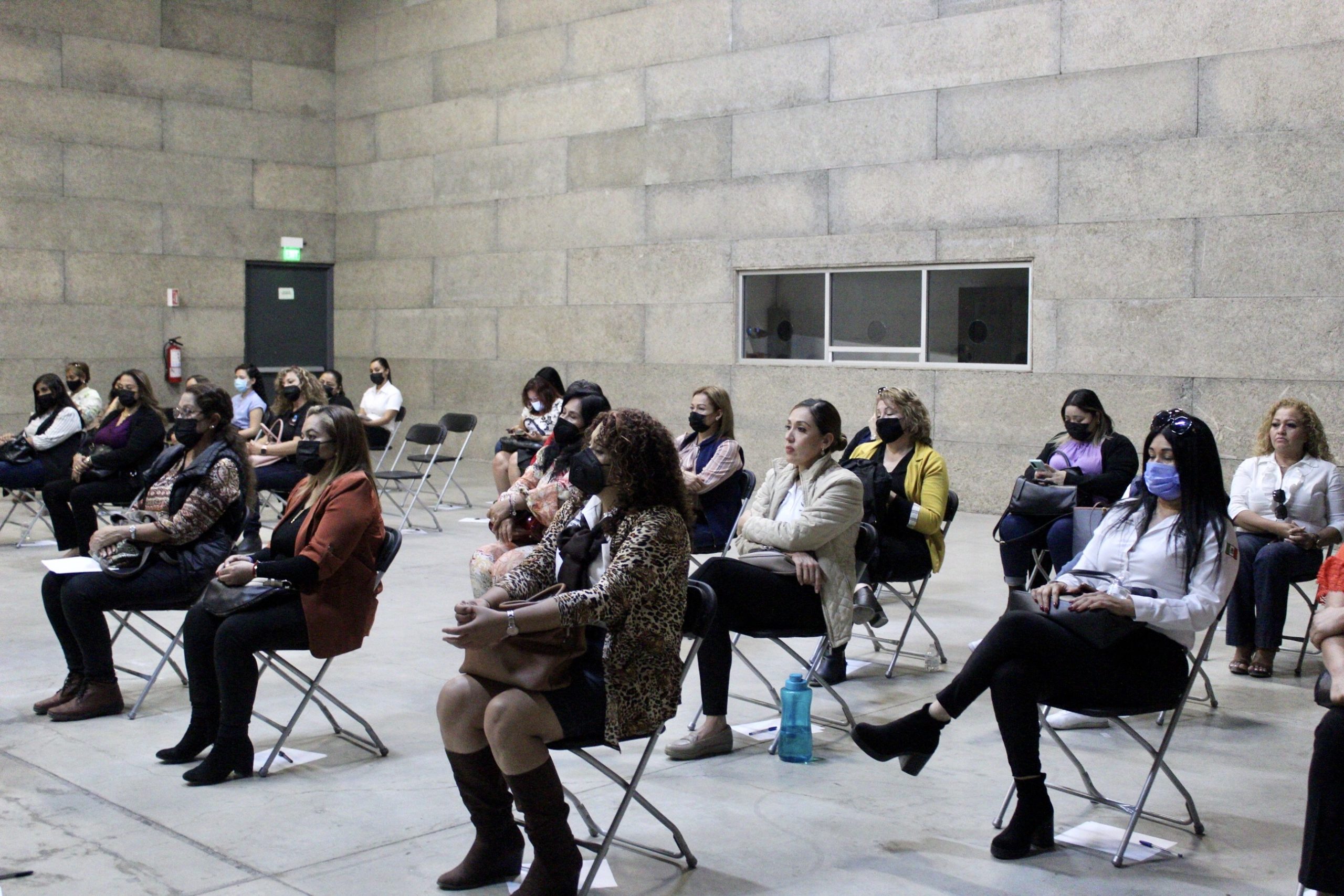 ￼￼￼￼￼Realiza Oomsapas Los Cabos conferencia “Pies para que los quiero, si tengo alas para volar”, en conmemoración al Día Internacional de la Mujer￼