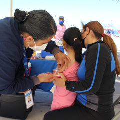 CONTINÚA SALUD ESTATAL CON JORNADAS SABATINAS DE VACUNACIÓN INFANTIL EN COLONIAS DE LA PAZ