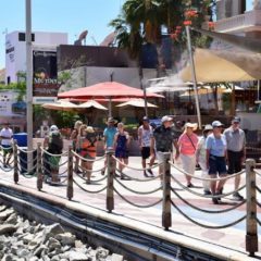 Turista Canadiense es protegido por el Gobierno de Los Cabos tras ser desalojado por un hotel del destino