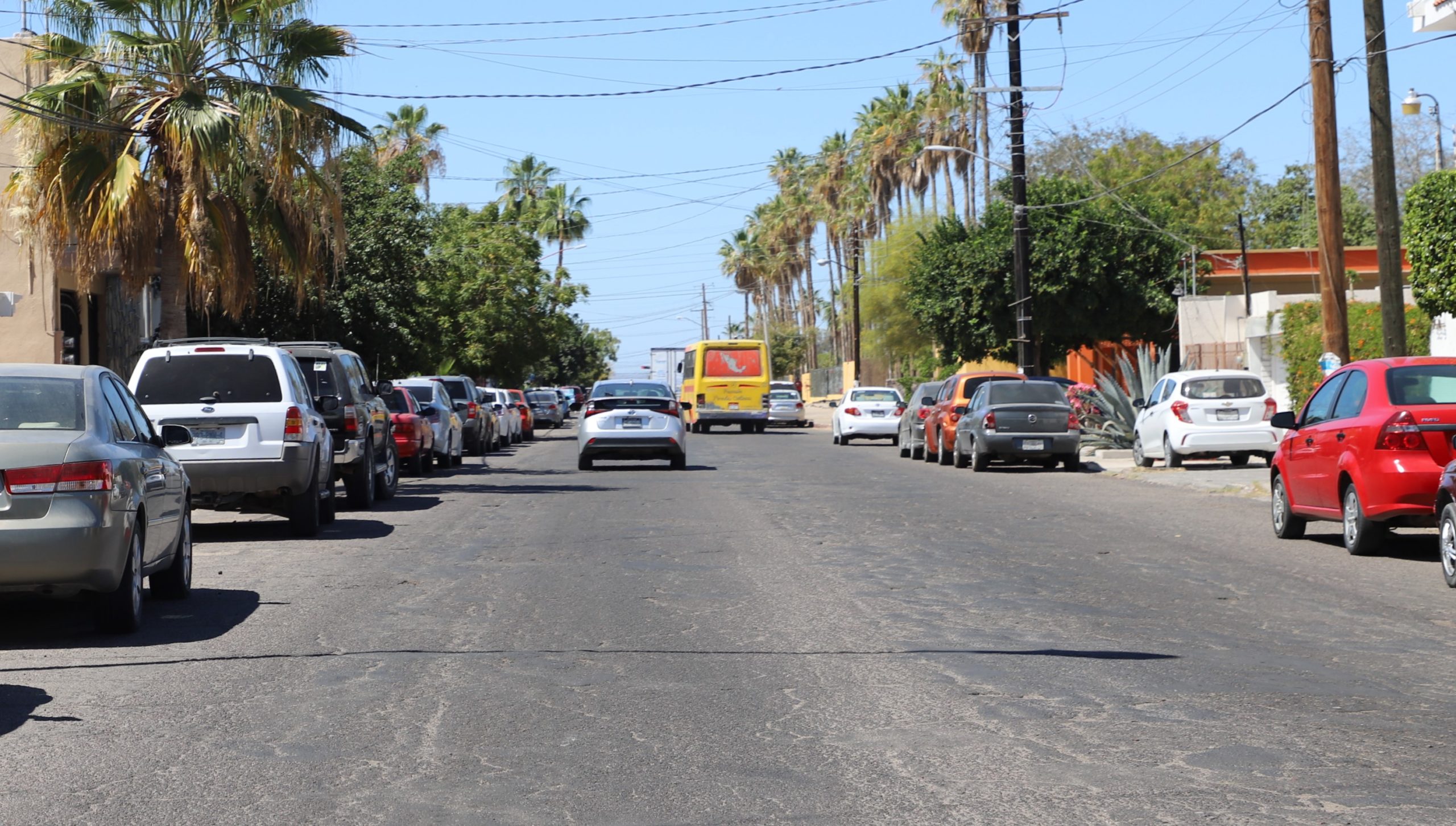 Inicia reconstrucción de calle Félix Ortega