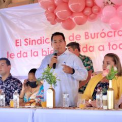 Gobierno de Los Cabos celebró a las mamás que todos los días laboran en la función pública municipal