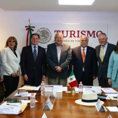 Buscan impulsar turismo en La Paz fortaleciendo la conectividad aérea￼