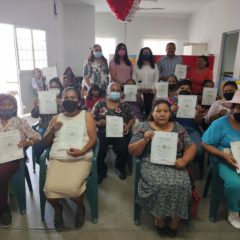 SE CLAUSURÓ EL PRIMER CURSO DE “EQUÍPATE CON ICATEBCS” EN LA COLONIA LOMA LINDA