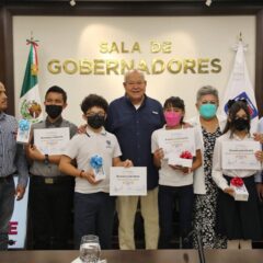 Gobernador reconoce a ganadores de Olimpiada Estatal del Conocimiento Infantil 2022