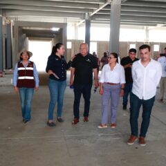 EN SANTA ROSALÍA, SUPERVISA GOBERNADOR CONSTRUCCIÓN DE HOSPITAL Y DÁRSENA DE API