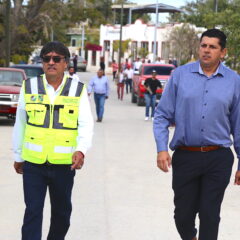 Continúa alcalde Oscar Leggs Castro llevando obras a las delegaciones municipales; compromete la pavimentación de la calle 5 de Febrero en La Ribera