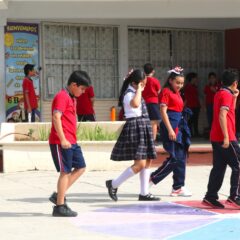 MÁS DE  150 MIL ALUMNOS DE NIVEL BÁSICOCONCLUYEN EL CICLO ESCOLAR