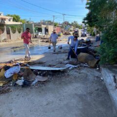 REALIZA AYUNTAMIENTO DE LOS CABOS LIMPIEZA DE CALLES EN EL MUNICIPIO DESPUÉS DE LAS LLUVIAS REGISTRADAS