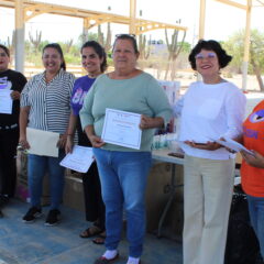 Mujeres de La Pasión concluyen talleres de capacitación y reciben apoyos del IMM