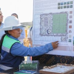 Supervisa Alcaldesa Milena Quiroga avances en la obra del parque de la colonia Ayuntamiento