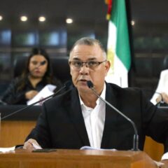 Se despide el diputado suplente Rafael Silva Leal