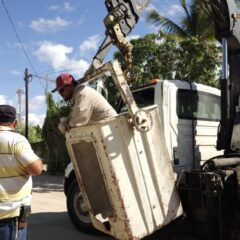 Tras reportes, realizaServicios Públicosreparación de alumbrado público en colonias de Los Cabos