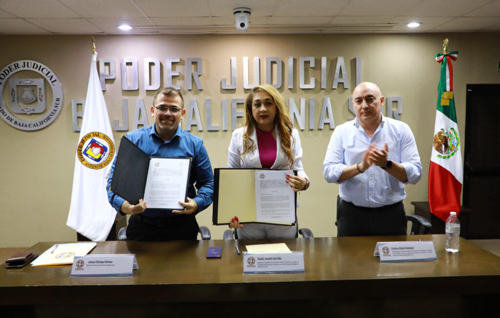 PODER JUDICIAL FIRMA CONVENIO DE COLABORACIÓN CON LA UNIVERSIDAD DEL ...